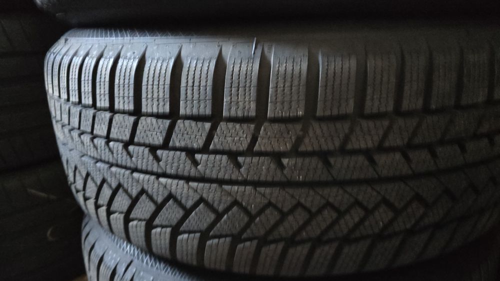 Anvelope iarna 255 50 20