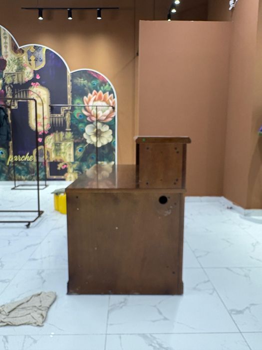 Продам ресепшен для офиса !