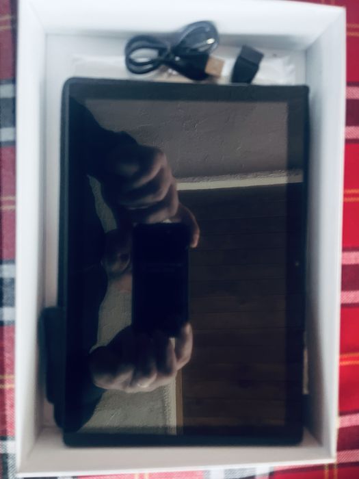 Продава се таблет pad6s pro - 11 inch