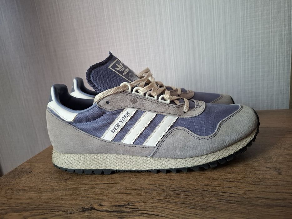 Adidas Originals New York маратонки 45 номер.