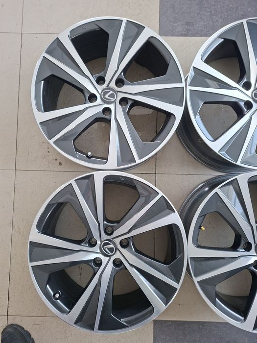 Продам диски. Р19 оригенал.