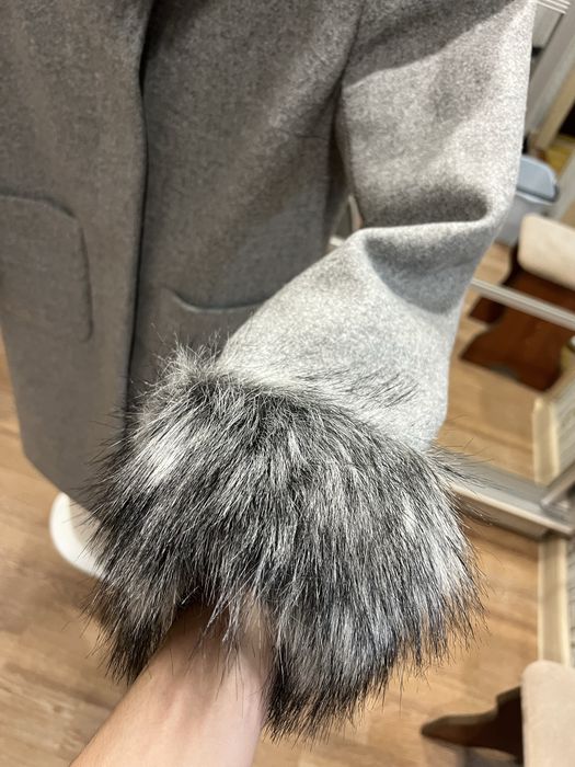 Продам пальто  в хоршем состоянии