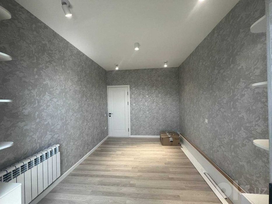 Продам 2 в 3 комнатную(65кв.м) Ташсельмаш.парк Ашхабад