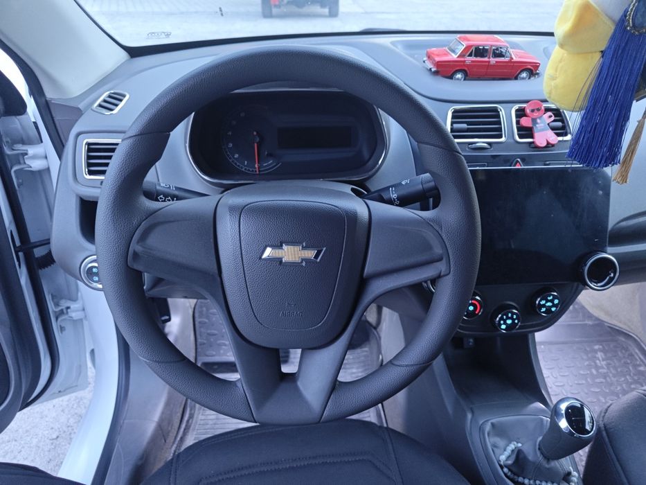 Chevrolet Cobalt 2019 — 8