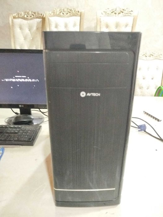 Office va o'yin uchun tayyor komplekt