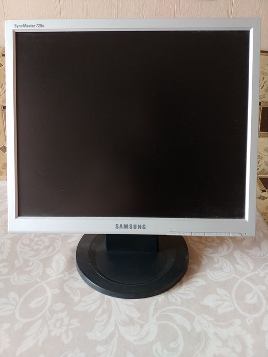 Продам б/у компьютер.