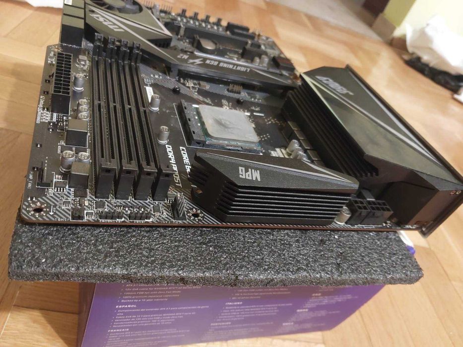 AMD Ryzen 9 5900X + MSI X570 Gaming Edge Wi-Fi