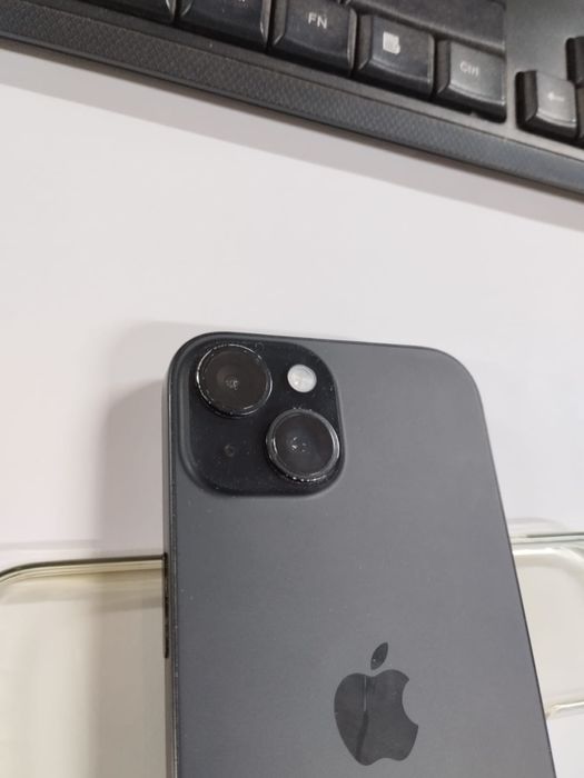 Продам Iphone 15 128GB