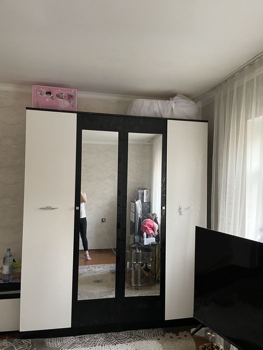 Спальный гарнитур