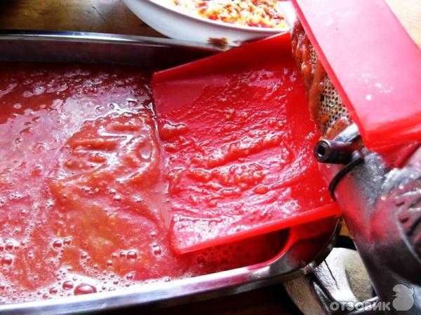 Соковыжималка чугунная ручная шнековая, СССР, 70-80 г.г