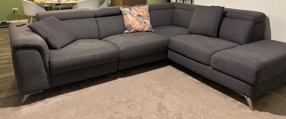 Canapea în formă de L ; 270x220