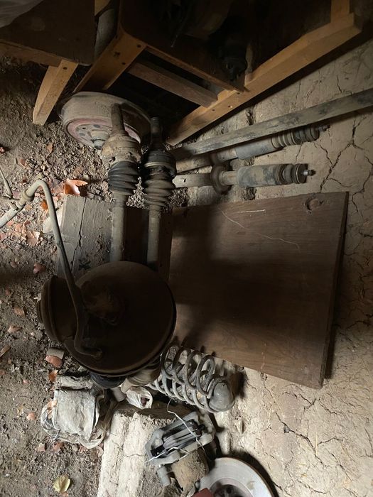 Audi 80 1.8 карбератор