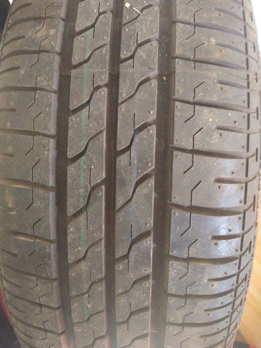 Единична гума с джанта