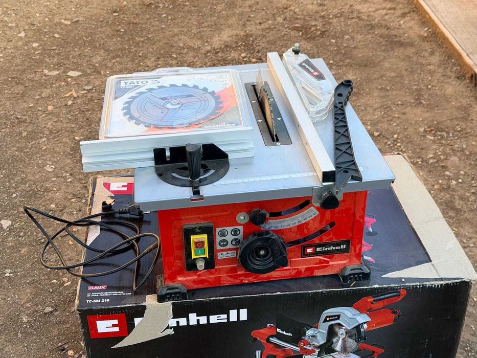 Fierastrau circular cu masa Einhell TC-TS 210, 900 W, lama Ø210 x 30 mm