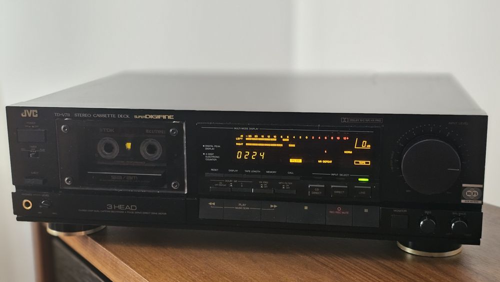 Deck JVC TD V 711