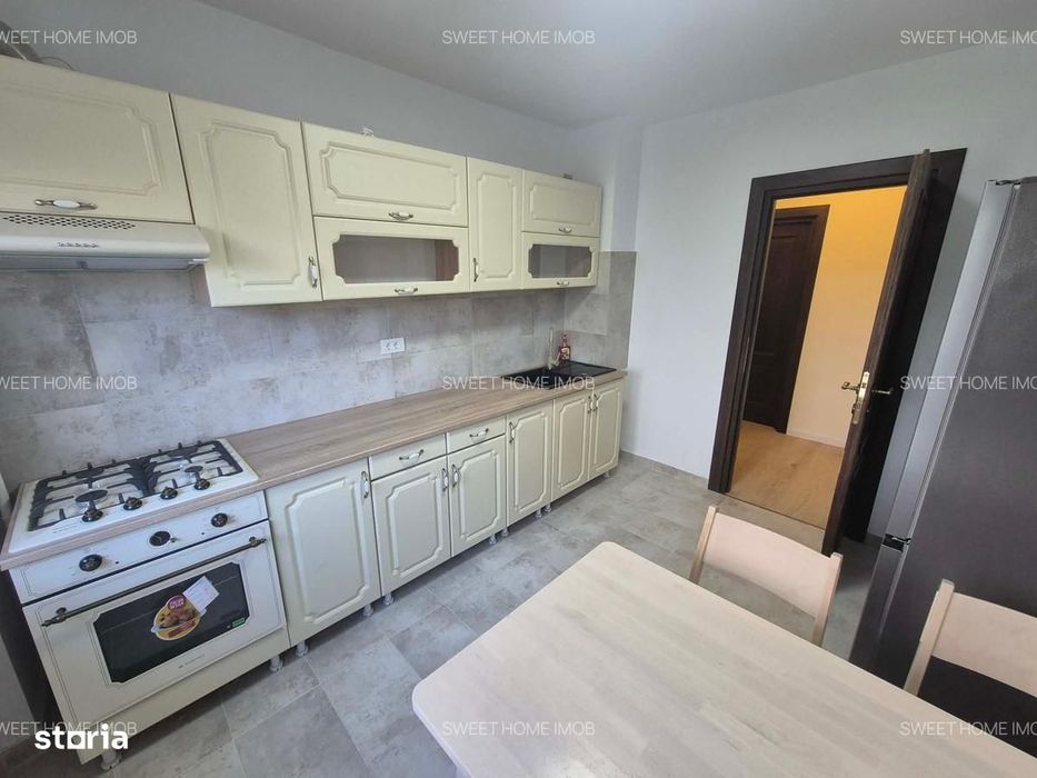 Stefan cel Mare inchiriere ap 4 camere renovat pt rezidenta/birou