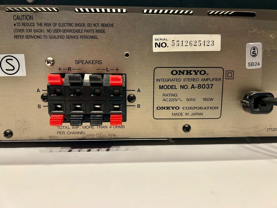 Vand amplificator Onkyo A-8037