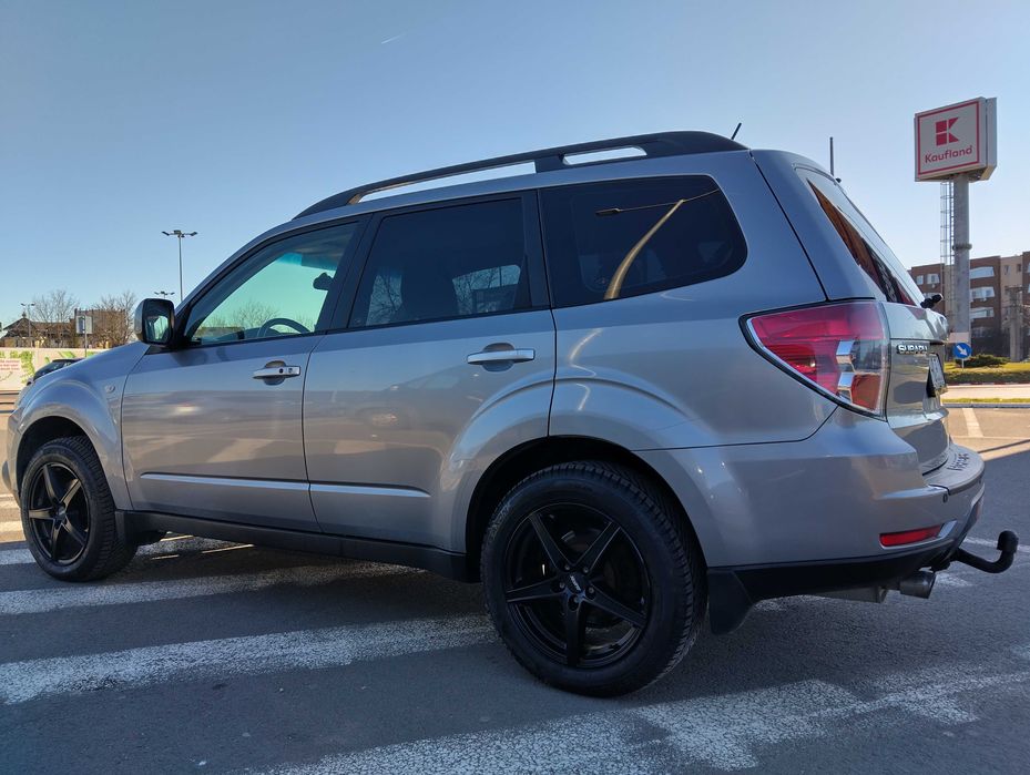 SUBARU Forester 2010 — imagine 3