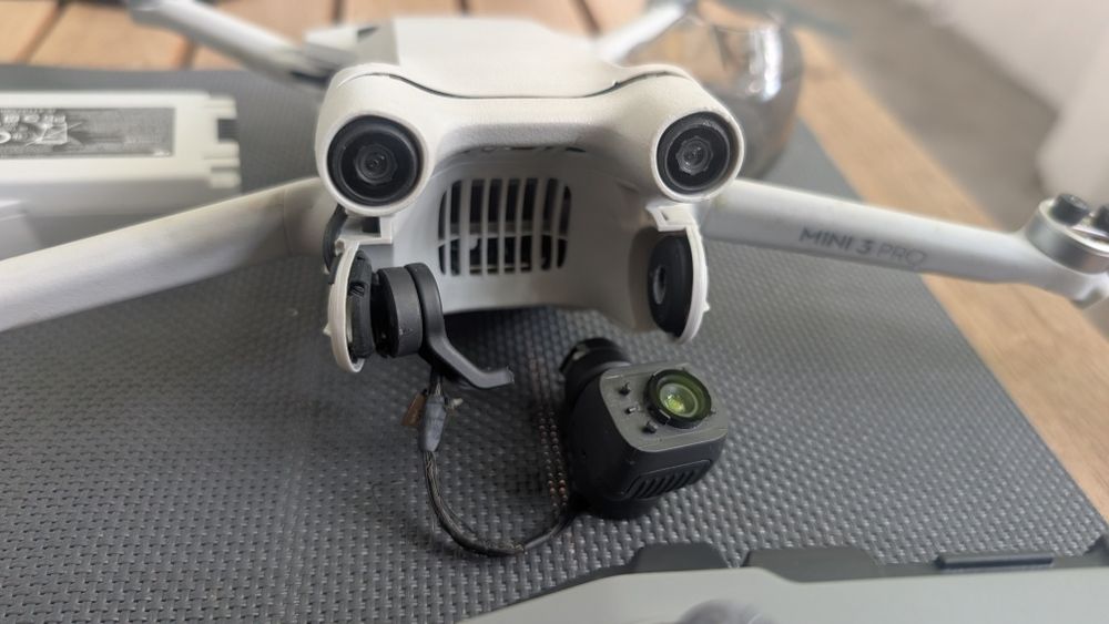 Drona Dji mini 3 pro