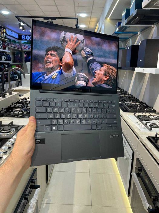 Asus Zenbook  UX3405 ultra 5 125H/8/512/14' OLED FHD Touchscreen