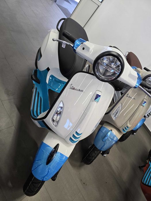 Scuter Piaggio Vespa 50cc 0km - OFERTA DESTOCAJ