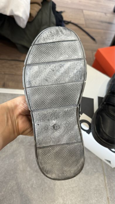 Детская обувь на  мальчика в 33 рре