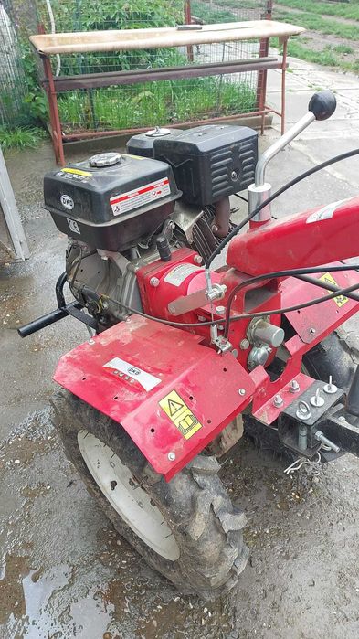 Motocultor DKD de 13CP