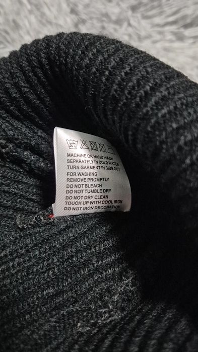 Caciula Comme des Garcons neagra