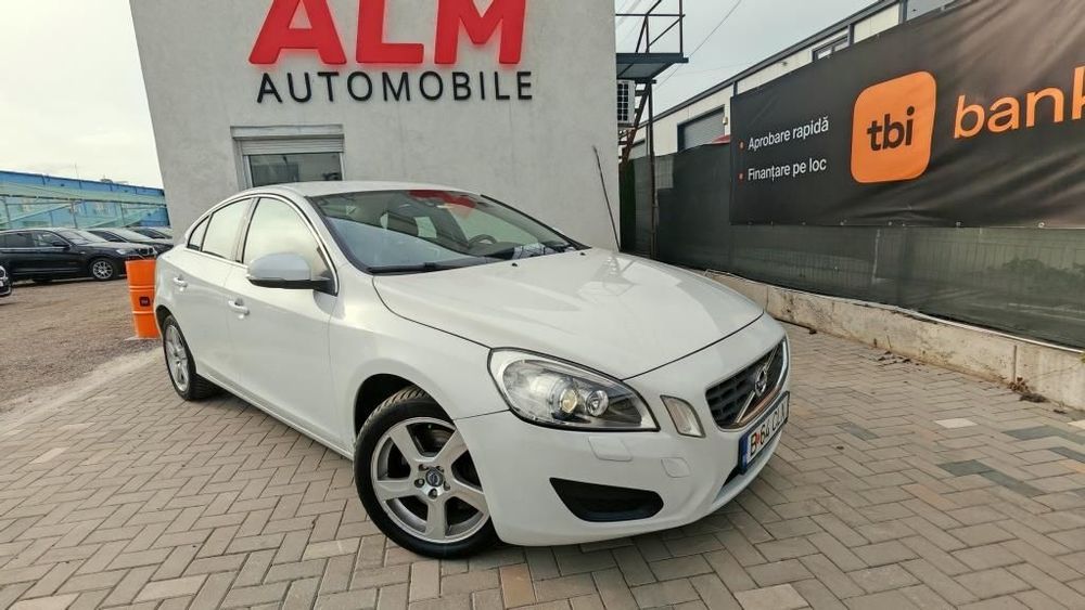 Volvo S60 VOLVO S60 AWD 4x4 Diesel Automat 2012 - Rate / Credit / Garantie