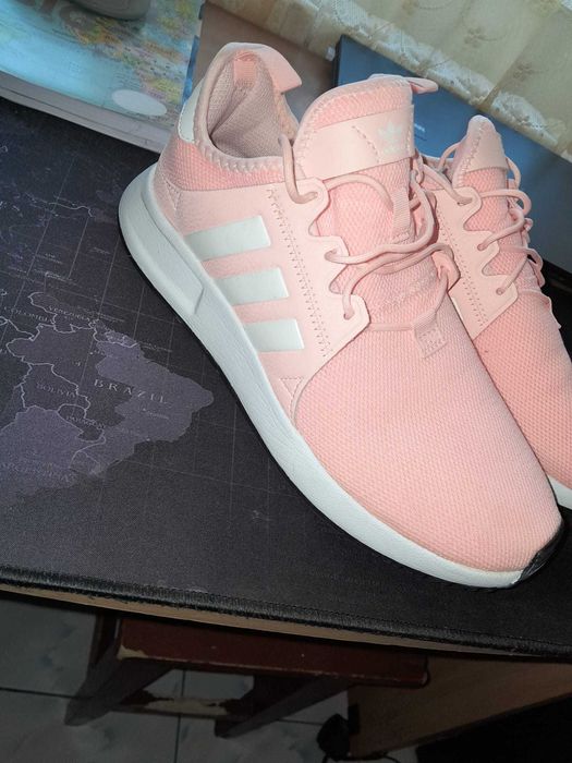 adidasi pt femei Adidasi