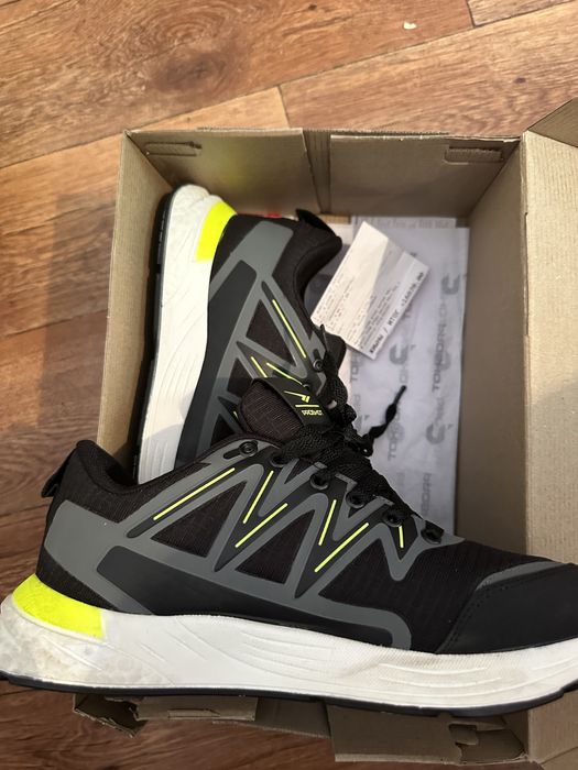 Кросовка новый 41размер