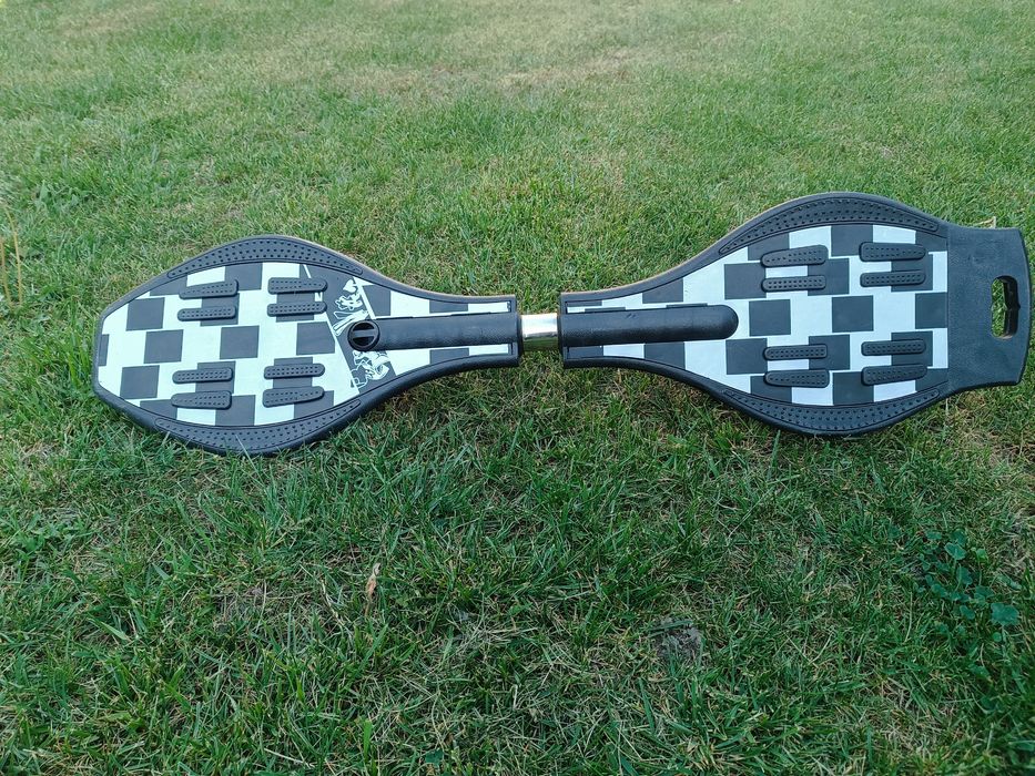 Waveboard/Snakeboard