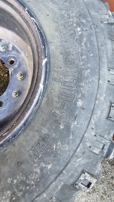 Продавам 2 броя задни гуми със джанти за атв 8 цола