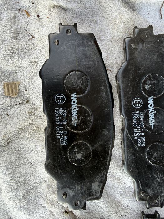 Нови предни накладки WOKING P13343.00 Toyota RAV4 Auris Prius