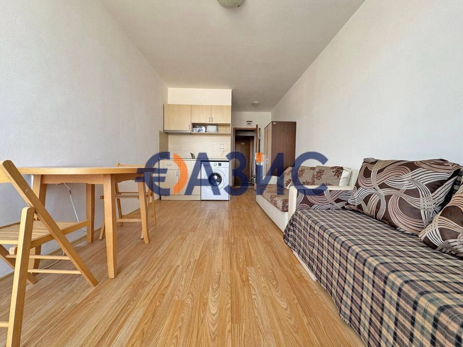 Продава се Едностаен апартамент в к.к. Слънчев бряг - 33 кв.м за 1394 €/кв.м - Снимка #4