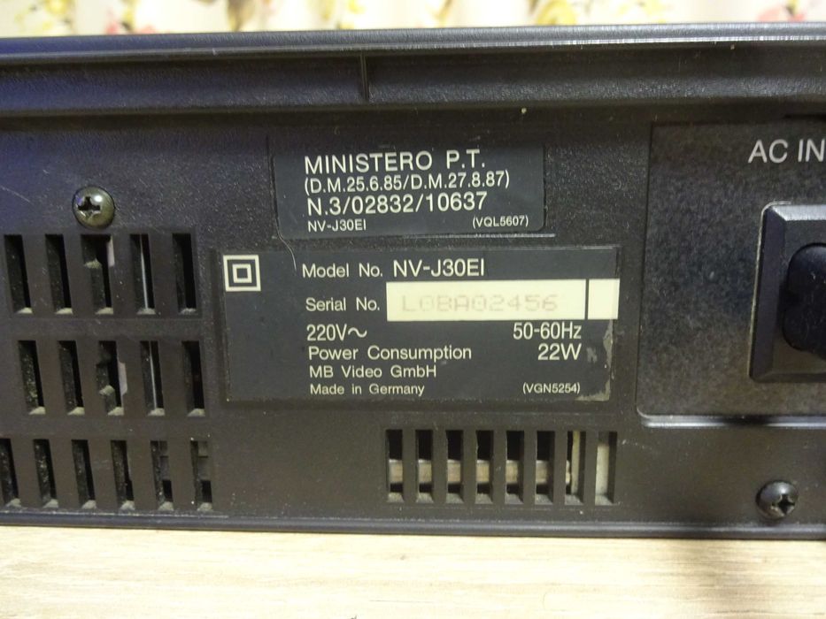 Panasonic NV-J30EI