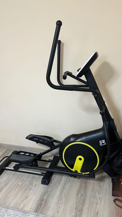 Эллиптический тренажер