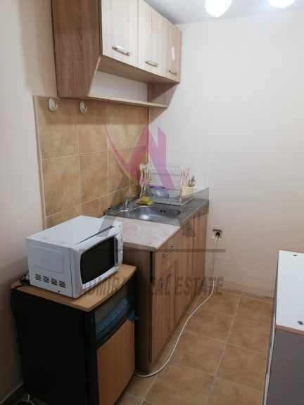 Дава се под наем Едностаен апартамент в Варна, Цветен квартал - 25 кв.м за 200 € - Снимка #1