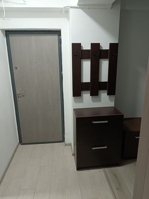 Inchiriez apartament 2 camere bloc nou cu loc de parcare propriu