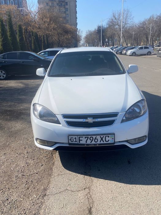 jentra sotiladi avtomat