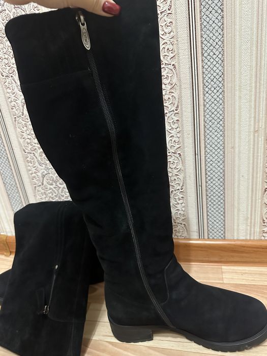 Замшевые сапоги