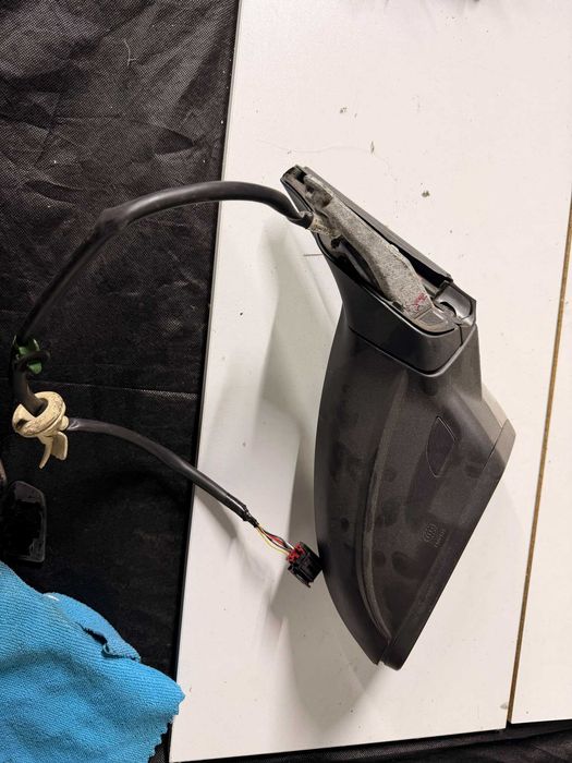oglinda Golf 7  Dreapta FARA RABATARE Electrica