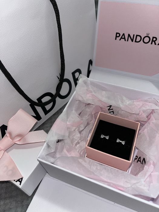Cercei Pandora cu fundita