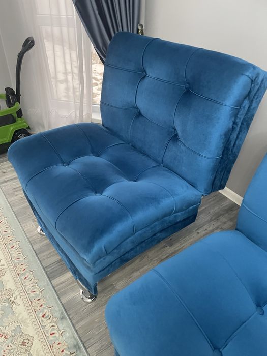 Диван с креслом 25000