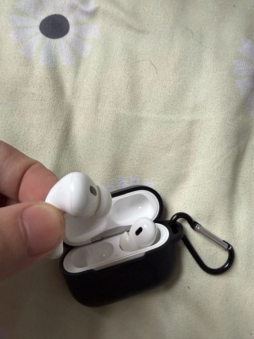 Apple airpods 2nd generation