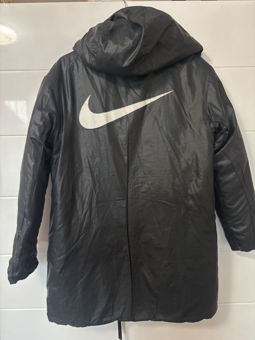 Спортно яке Nike