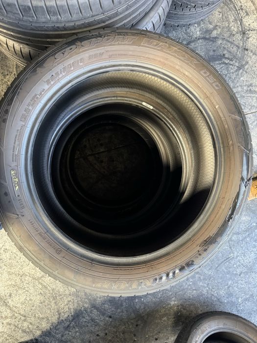225/50/18 dunlop 2024