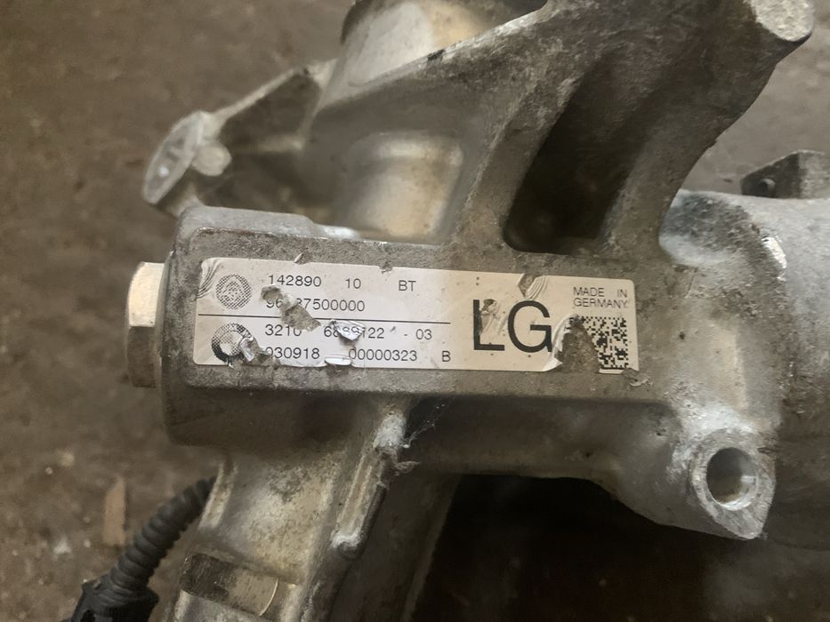 Рейка за бмв / bmw F20 F30