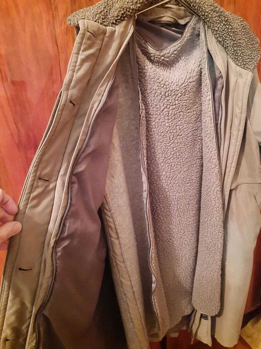 Женские куртка и пальто