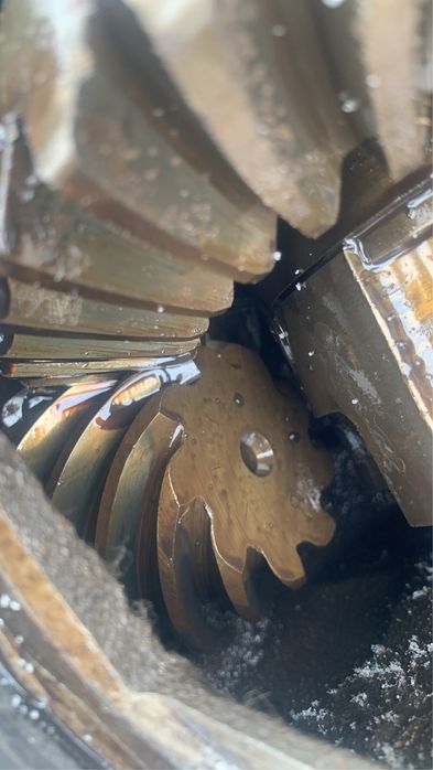 Редуктор на Газель, бу оригинал.